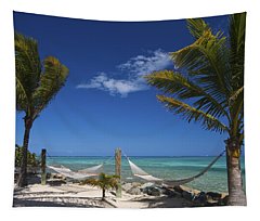 Breezy Island Life Tapestry